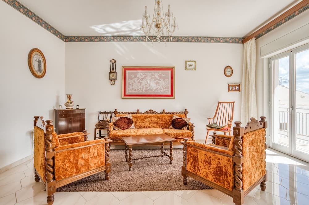 Photo of Livingroom in Santa Caterina Villarmosa