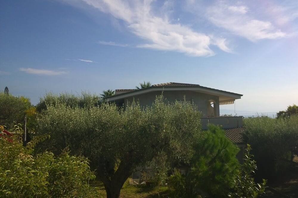 Photo of Outdoor in Ricadi