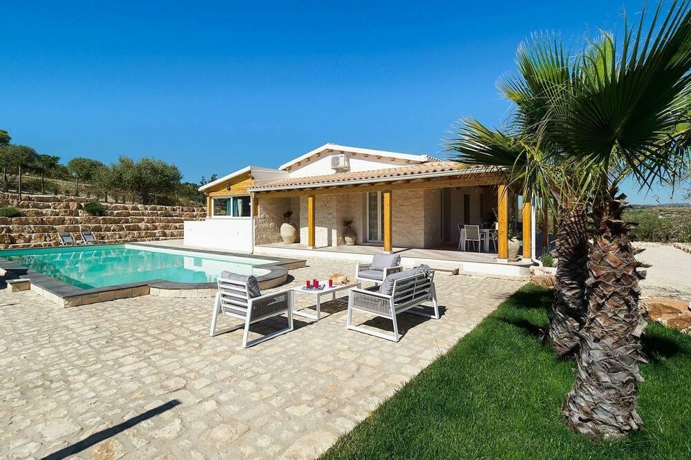 Photo of Outdoor in Noto