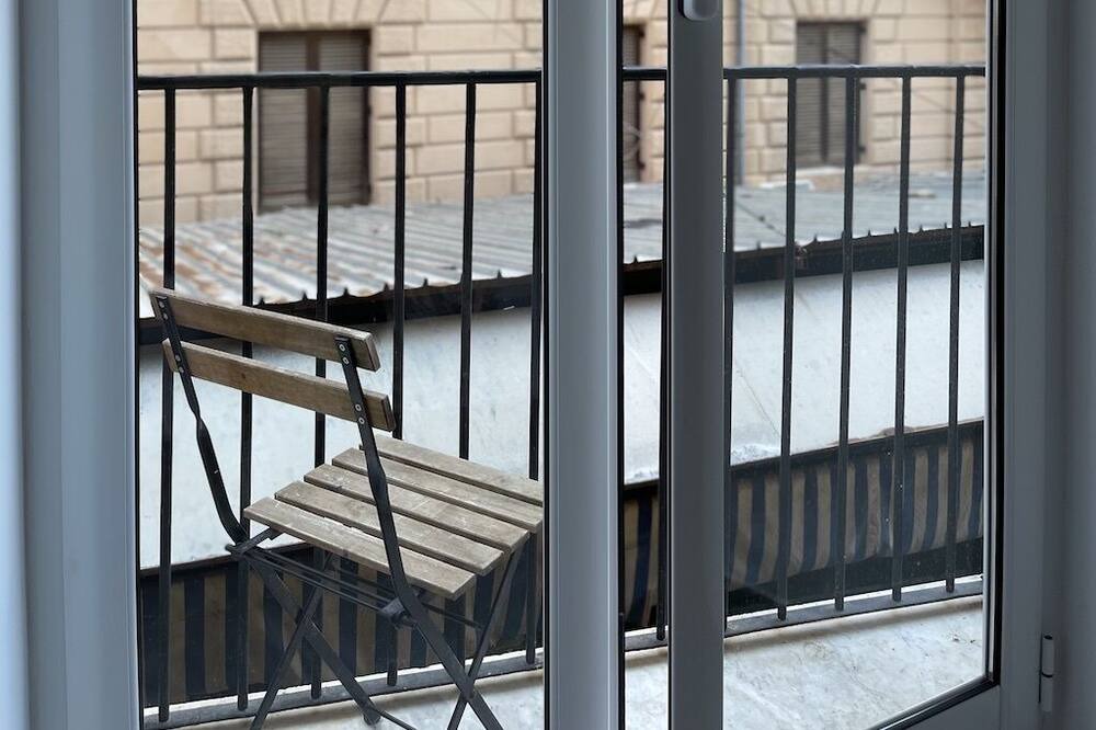 Photo of Patio Balcony in Monte di Pieta