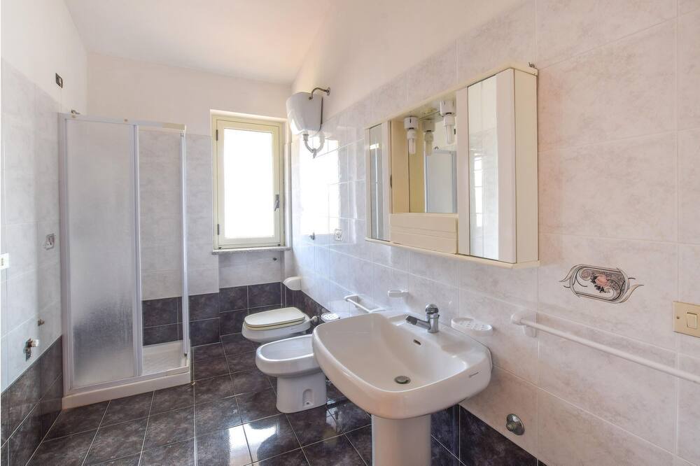 Photo of Bathroom in Nicotera Marina
