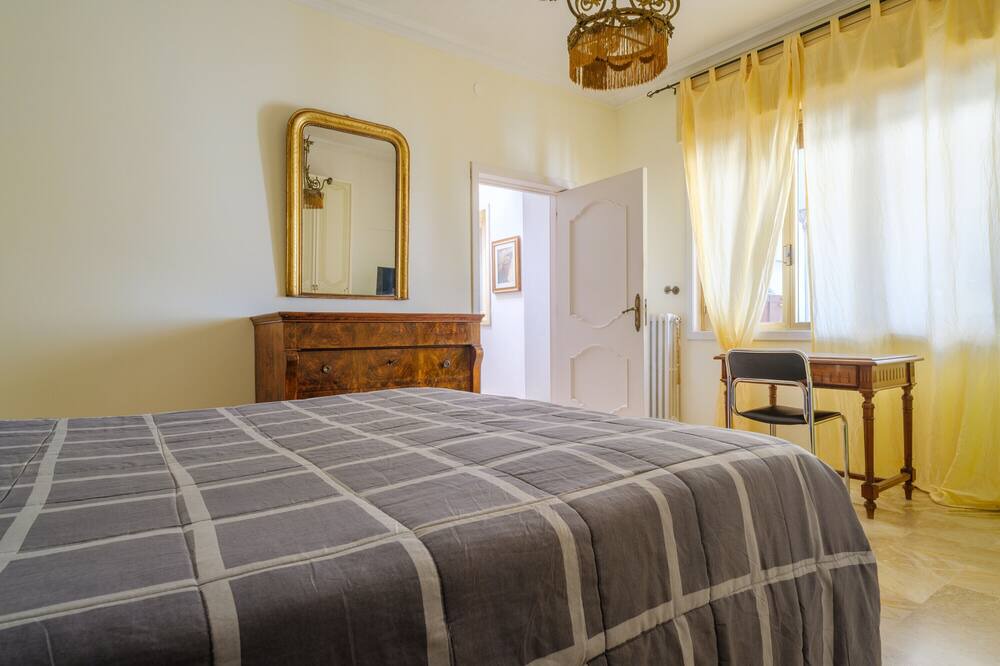 Photo of Bedroom in Castromediano