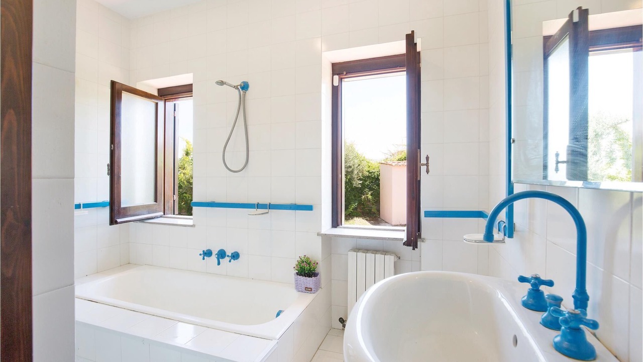 Photo of Bathroom in Localita Piana di Vadi
