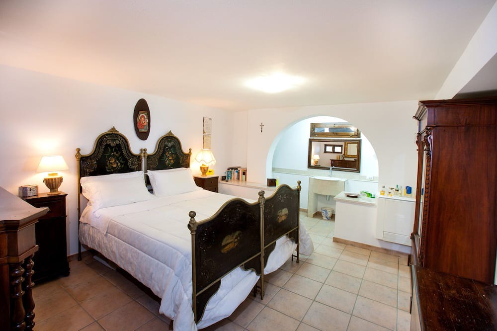 Photo of Bedroom in Letojanni