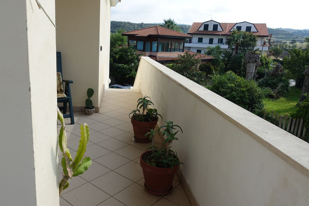 Photo of Patio Balcony in Calimera