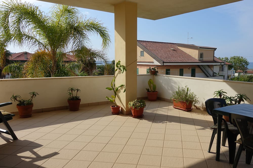 Photo of Patio Balcony in Calimera