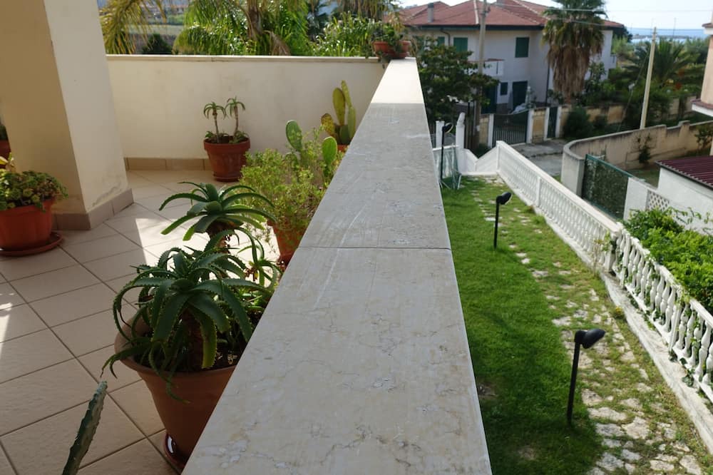 Photo of Outdoor in Calimera