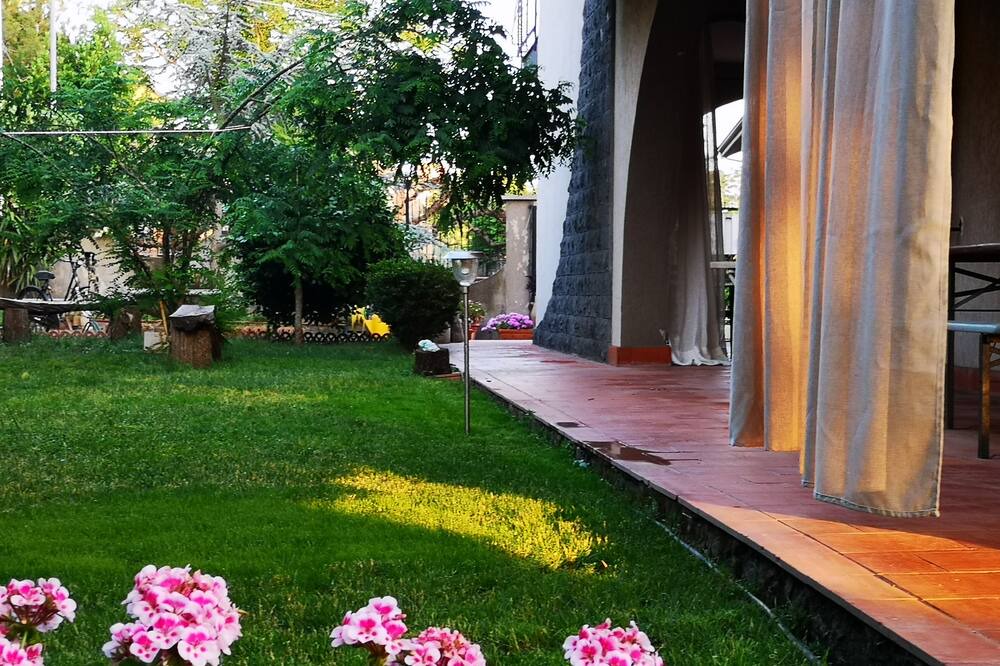 Photo of Outdoor in Ragalna