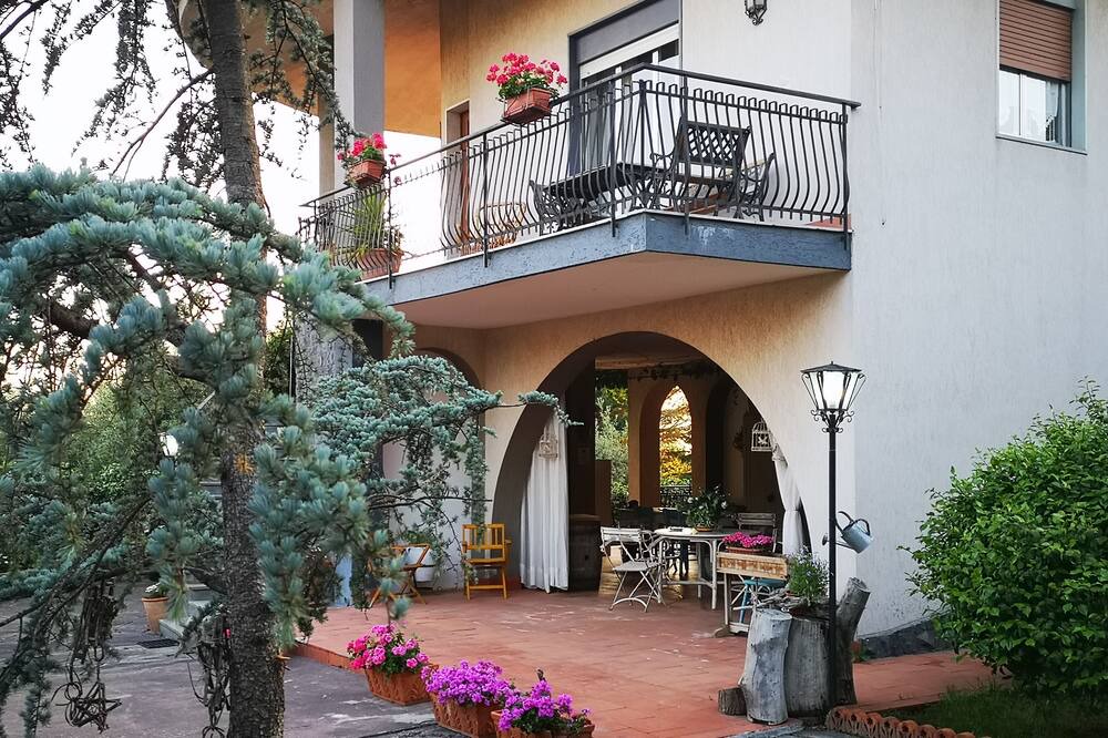 Photo of Outdoor in Ragalna