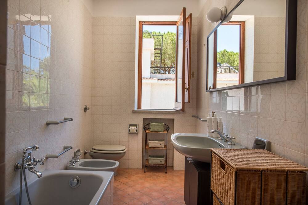 Photo of Bathroom in Terrasini
