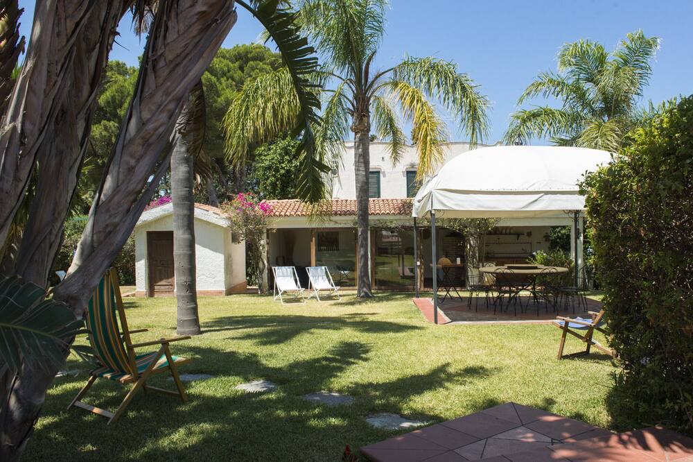 Photo of Outdoor in Terrasini