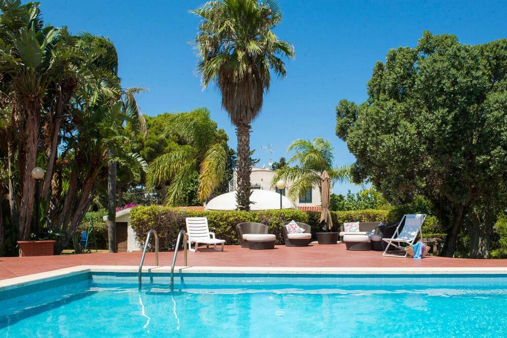 Photo of Outdoor in Terrasini