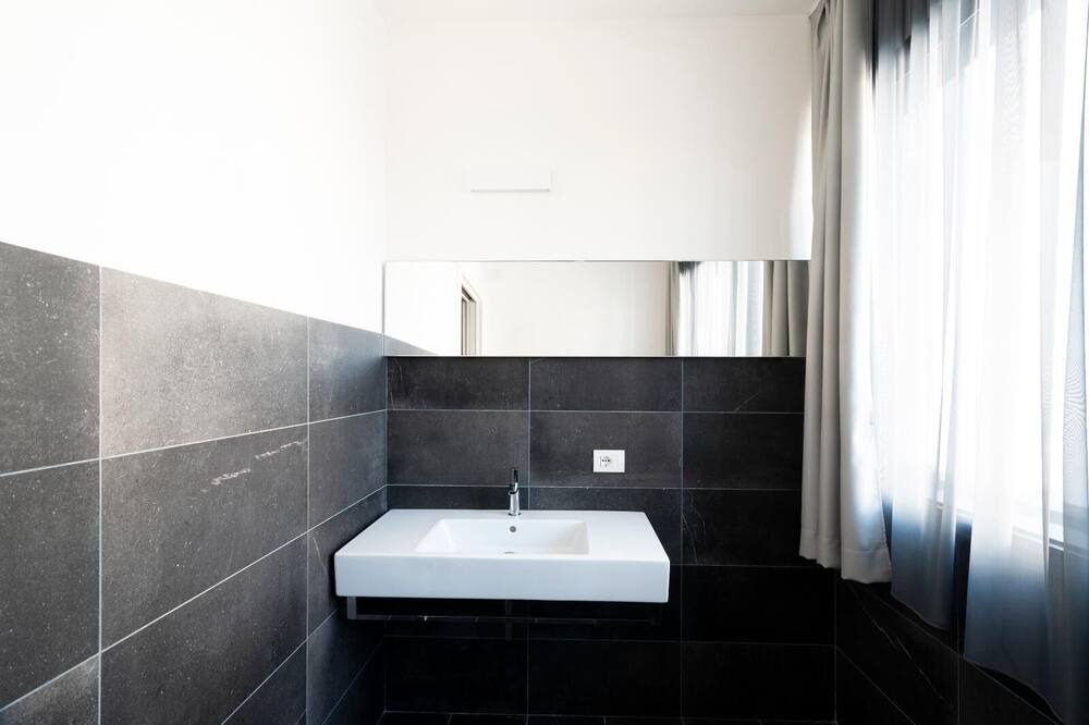 Photo of Bathroom in Alcamo