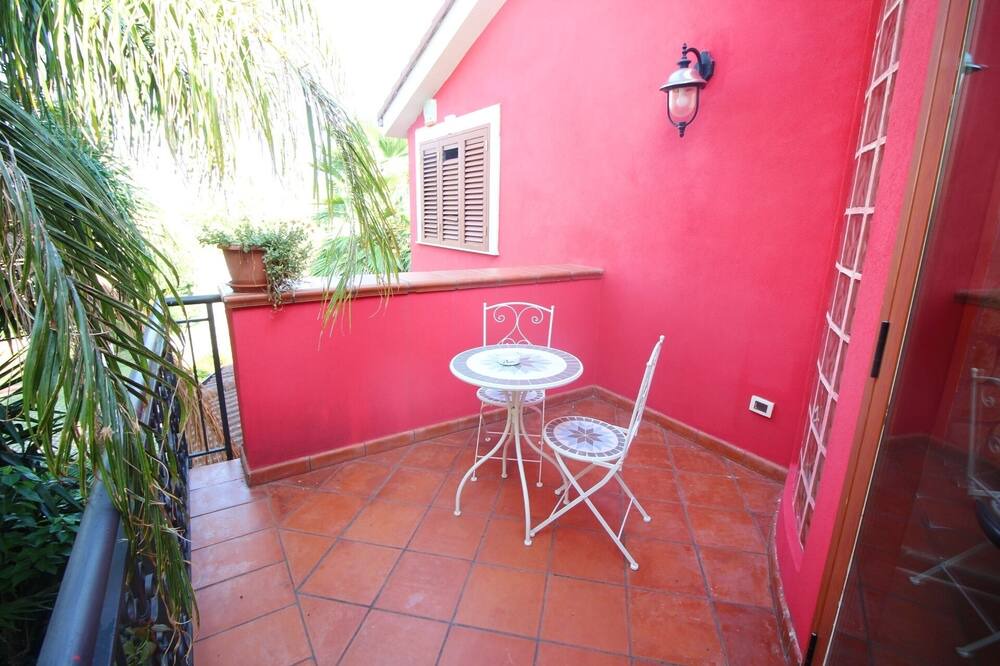 Photo of Patio Balcony in Syracuse