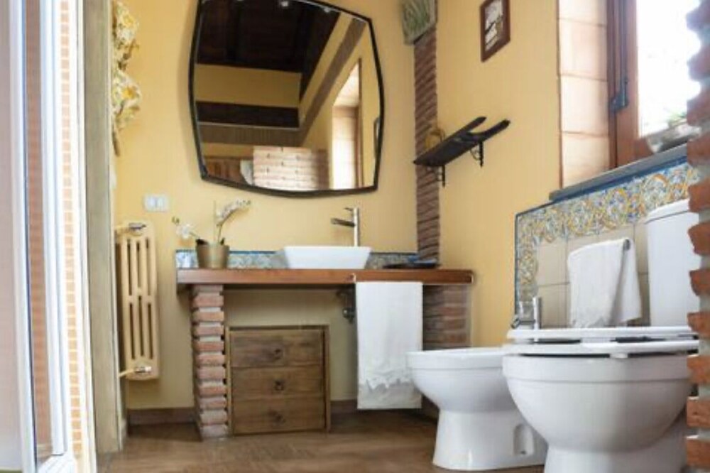 Photo of Bathroom in Ragalna