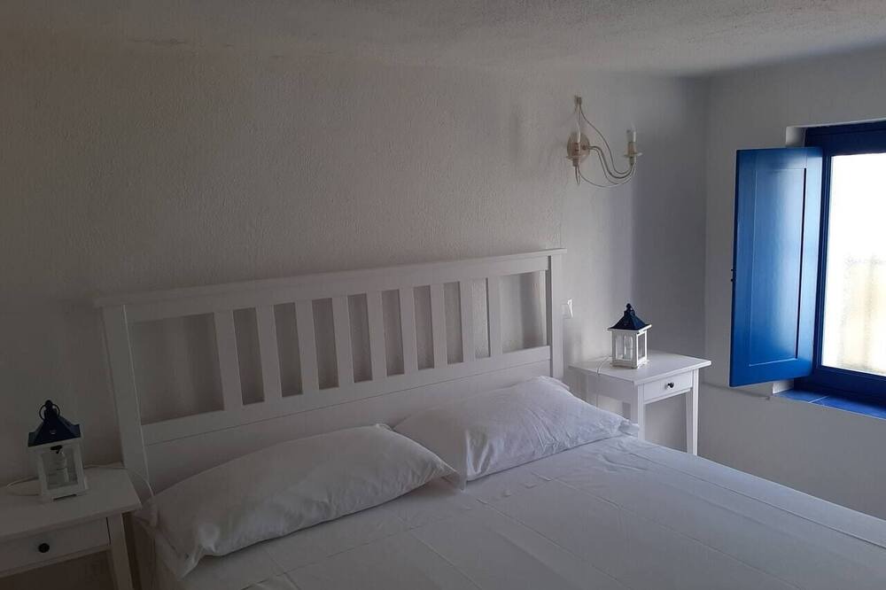 Photo of Bedroom in Santa Marina Salina