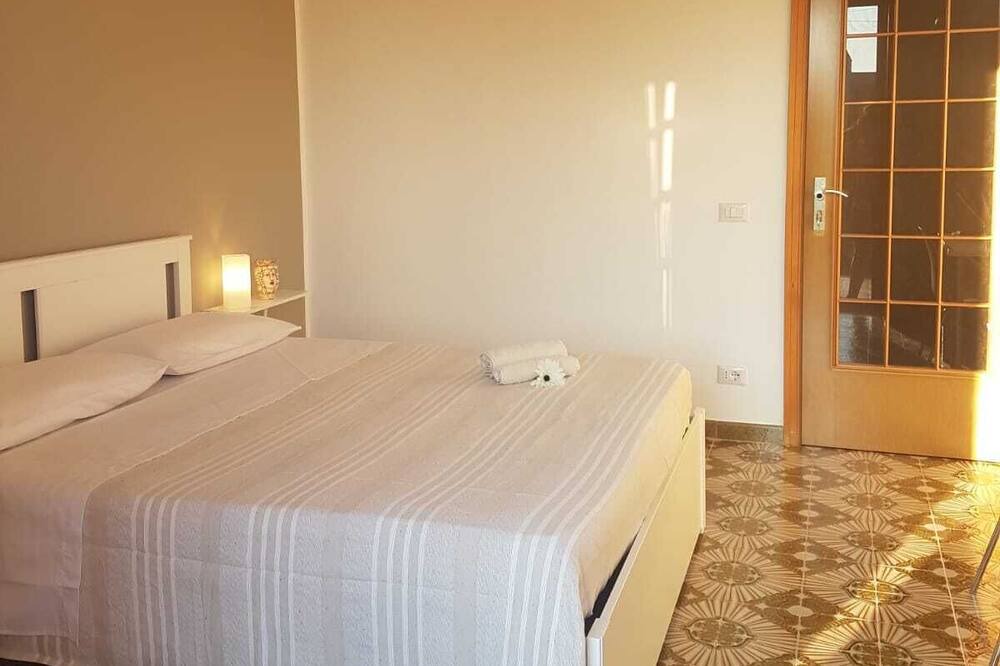 Photo of Bedroom in Isola