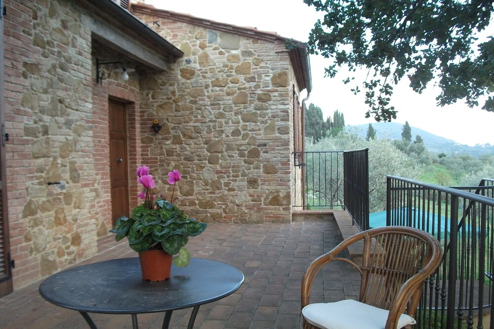 Photo of Patio Balcony in Montisi