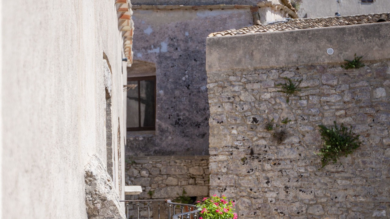 Photo of Patio Balcony in Erice