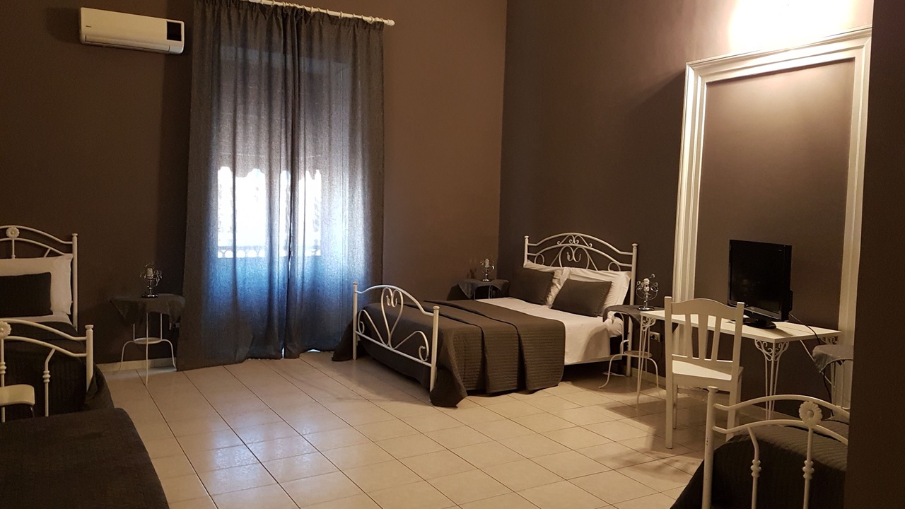 Photo of Bedroom in Catania City Centre