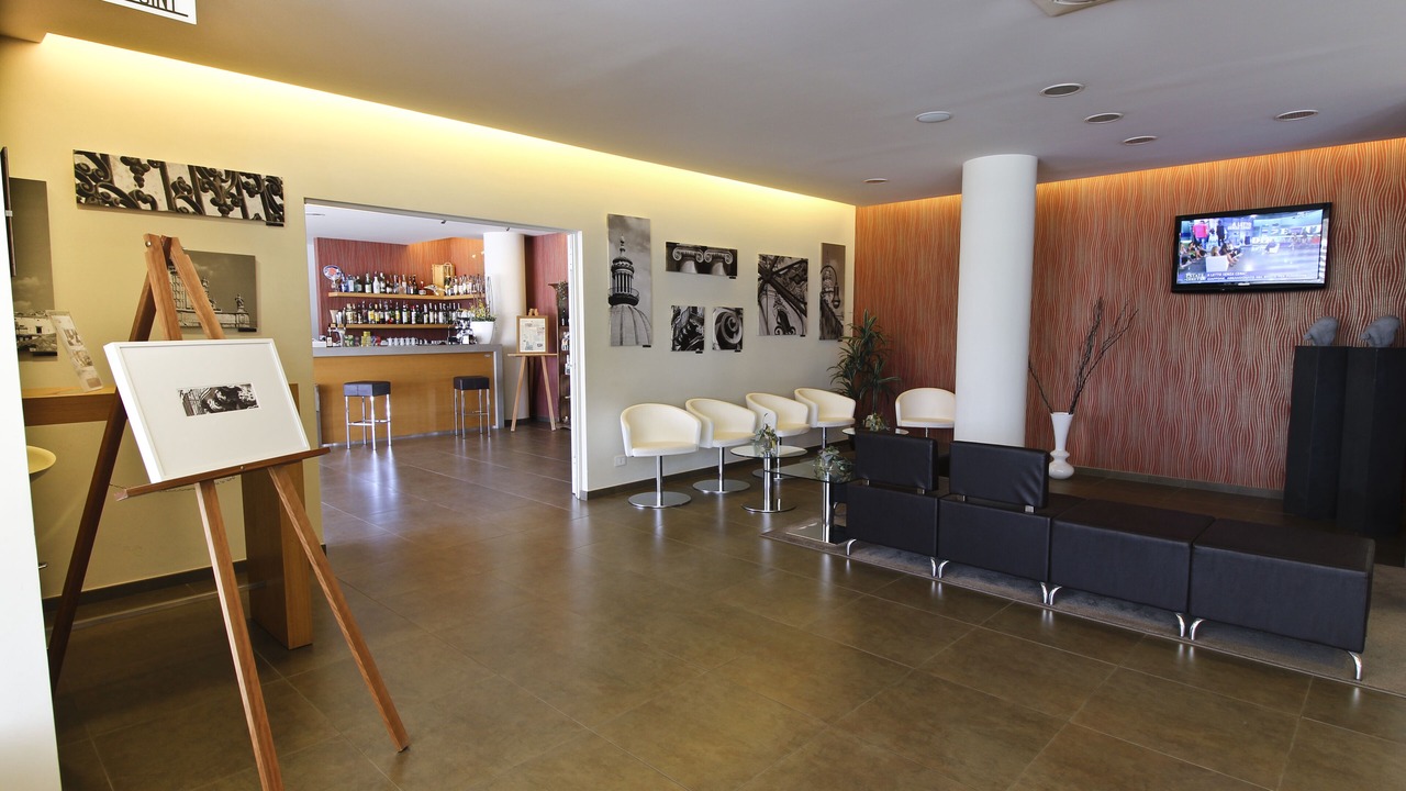 Photo of Others in Casa Papa