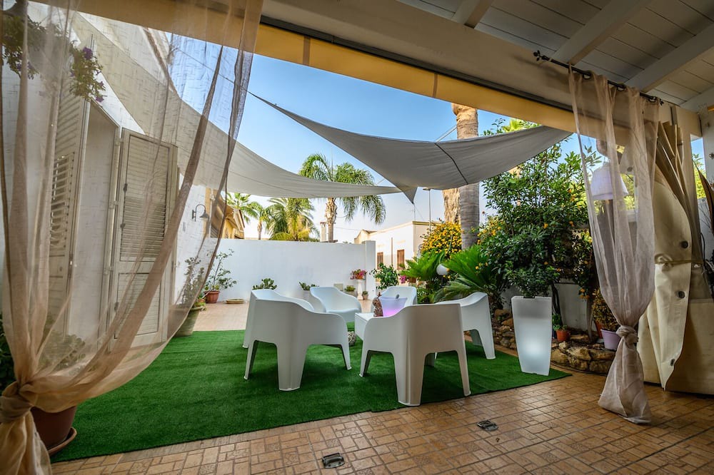 Photo of Patio Balcony in Digerbato