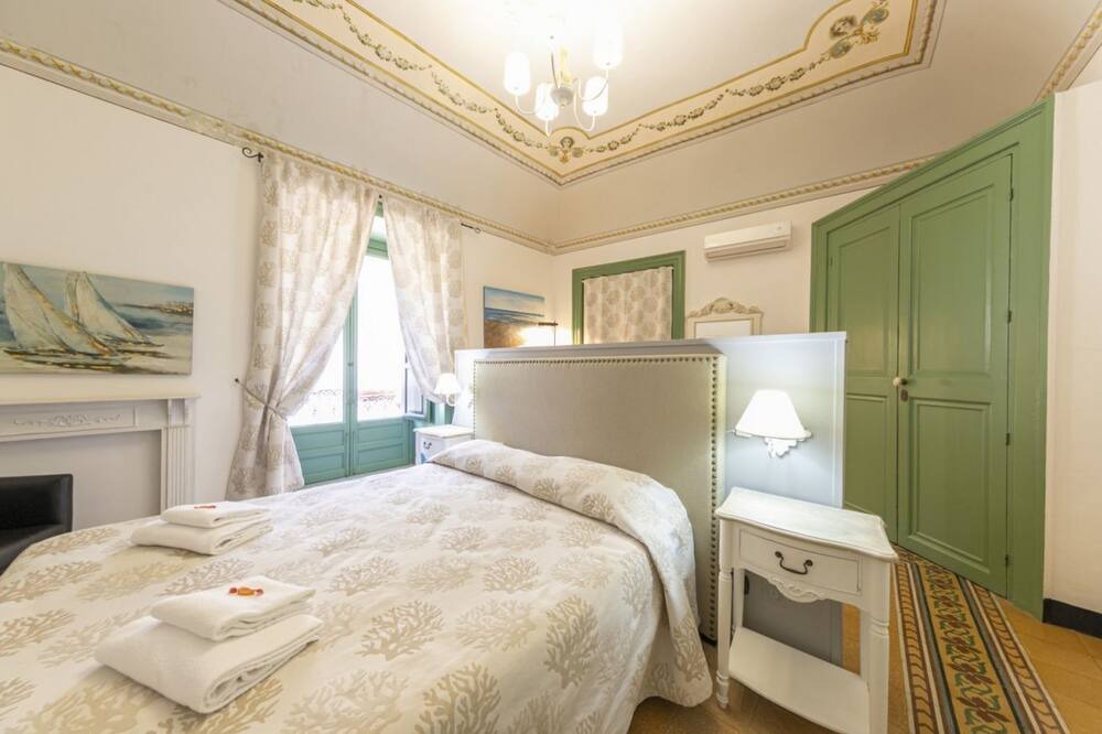 Photo of Bedroom in Old Town
