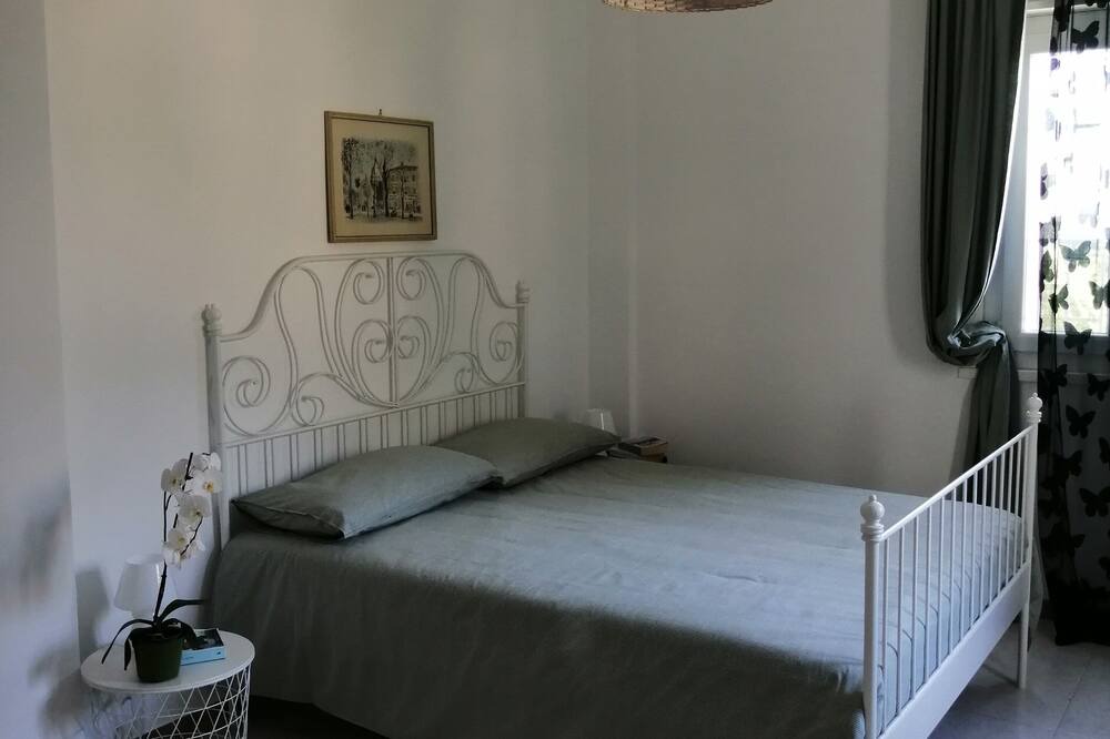 Photo of Bedroom in Addaura