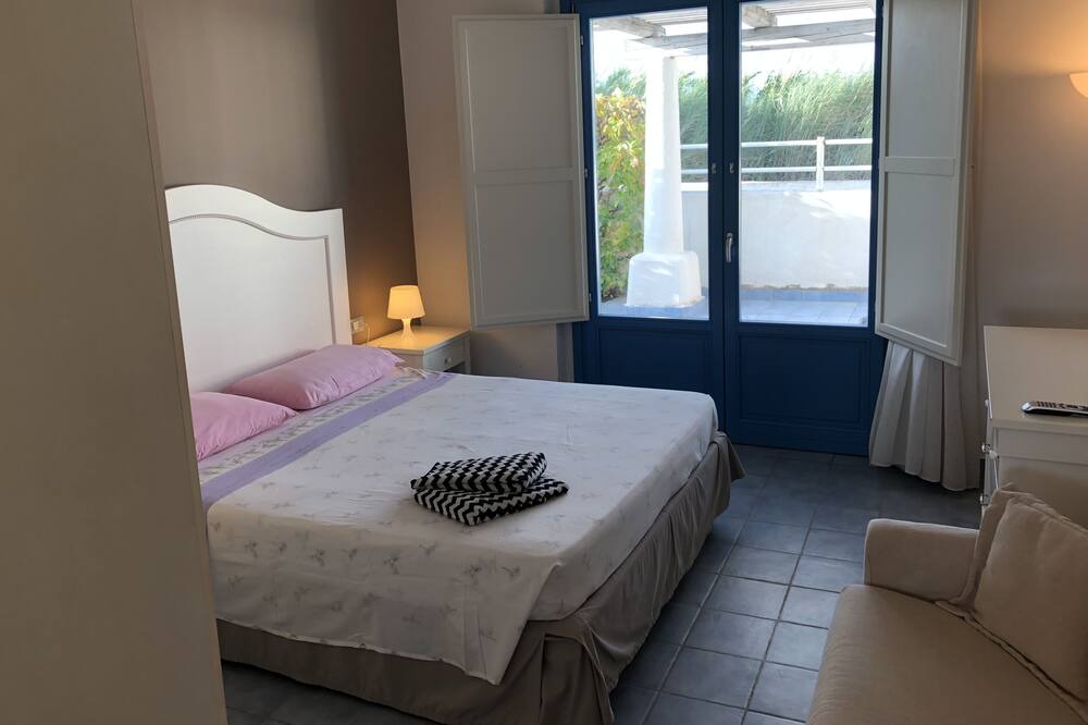 Photo of Bedroom in Santa Maria del Focallo