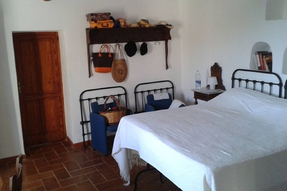 Photo of Bedroom in Filicudi Porto
