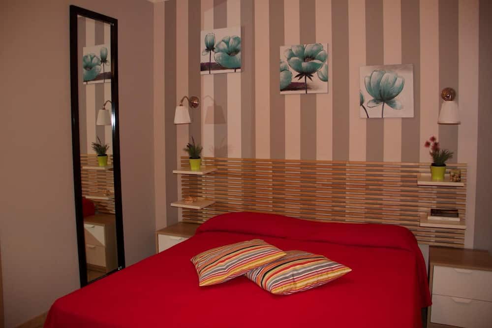 Photo of Bedroom in Tropea