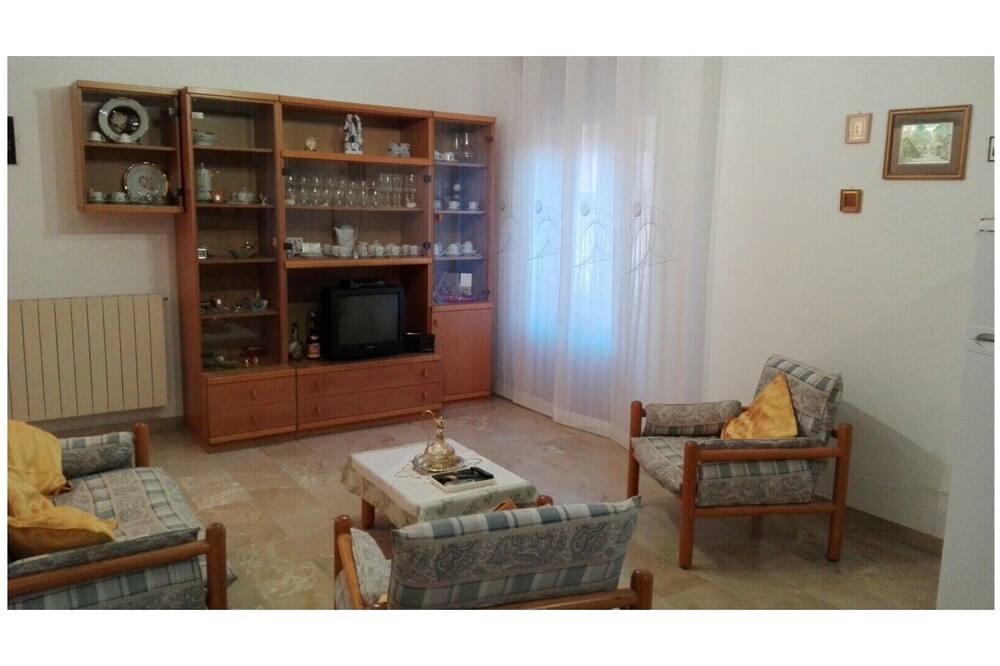 Photo of Livingroom in Tortorici