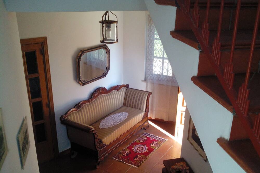 Photo of Livingroom in Vibo Valentia