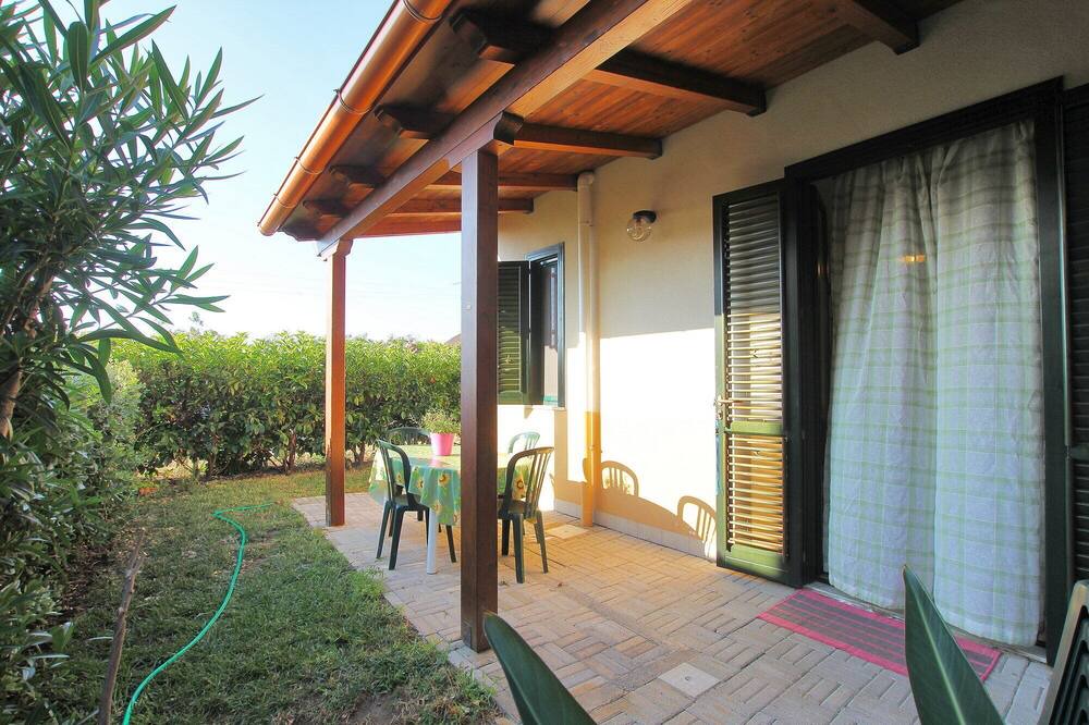 Photo of Patio Balcony in Campofelice di Roccella