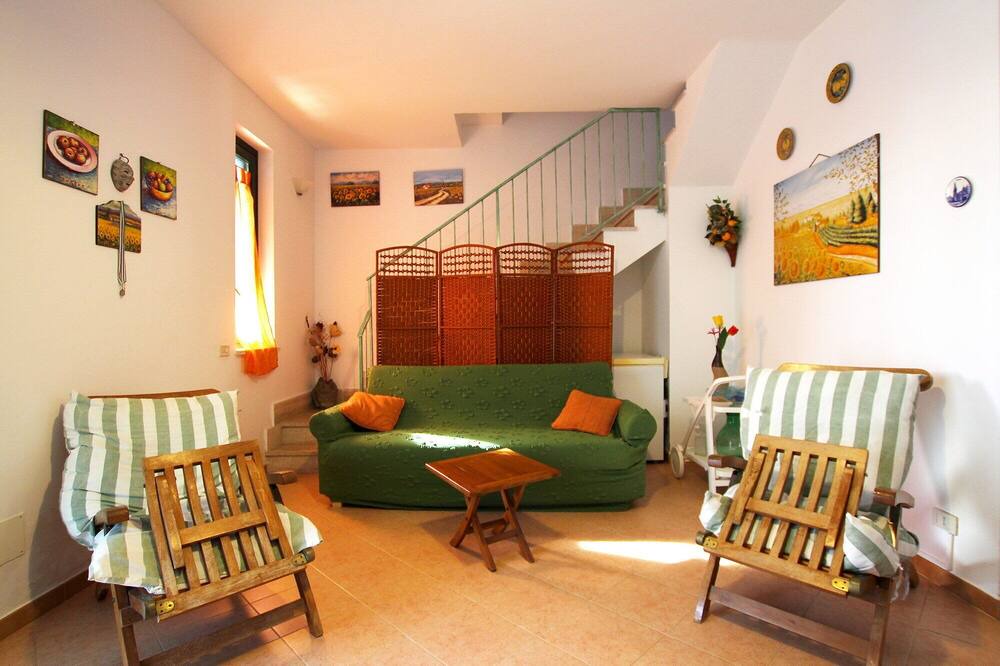 Photo of Livingroom in Campofelice di Roccella