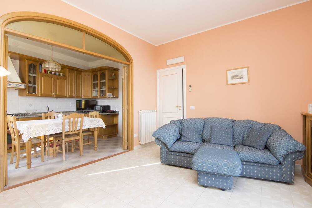 Photo of Livingroom in Pontone