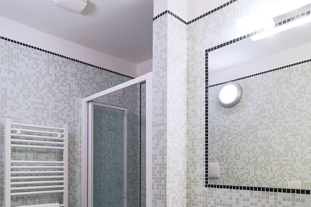 Photo of Bathroom in Salerno