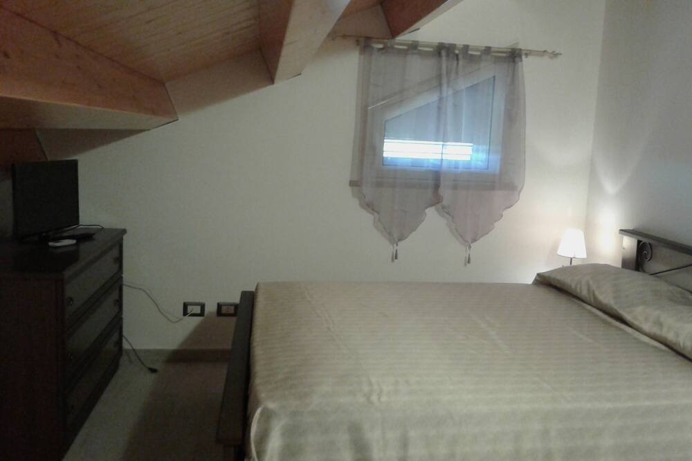 Photo of Bedroom in Avola