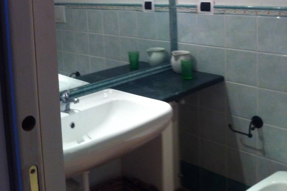 Photo of Bathroom in Pianoconte