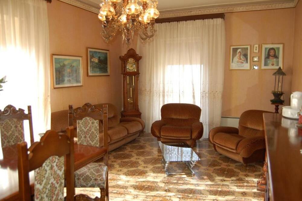 Photo of Livingroom in Maletto