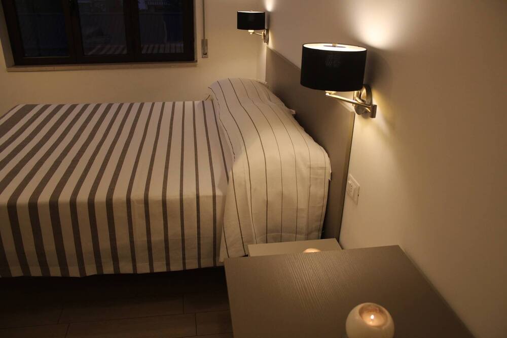 Photo of Bedroom in Corigliano Calabro