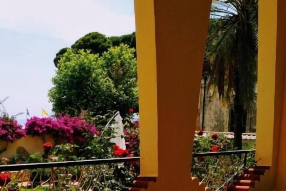Photo of Patio Balcony in Marina di Patti