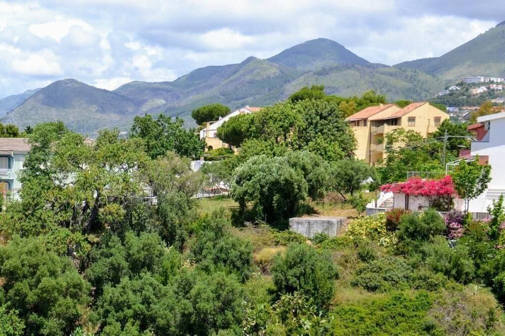 Photo of Bedroom in San Nicola Arcella