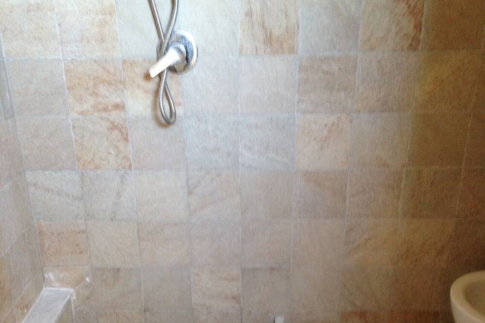 Photo of Bathroom in Pachino