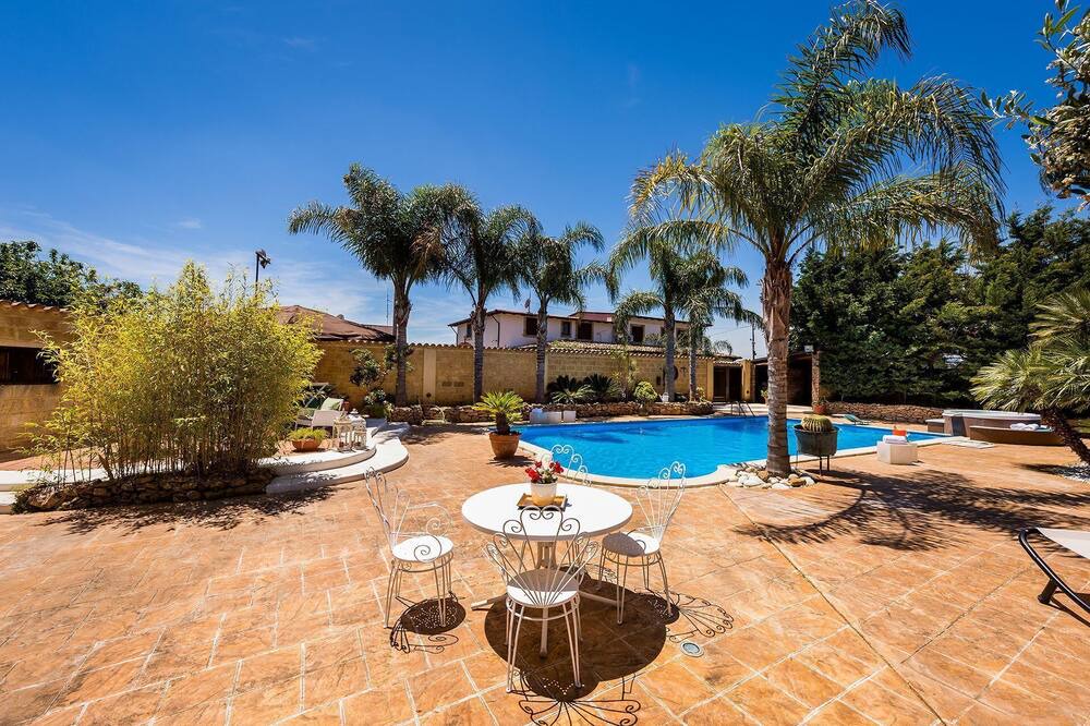 Photo of Outdoor in Partinico