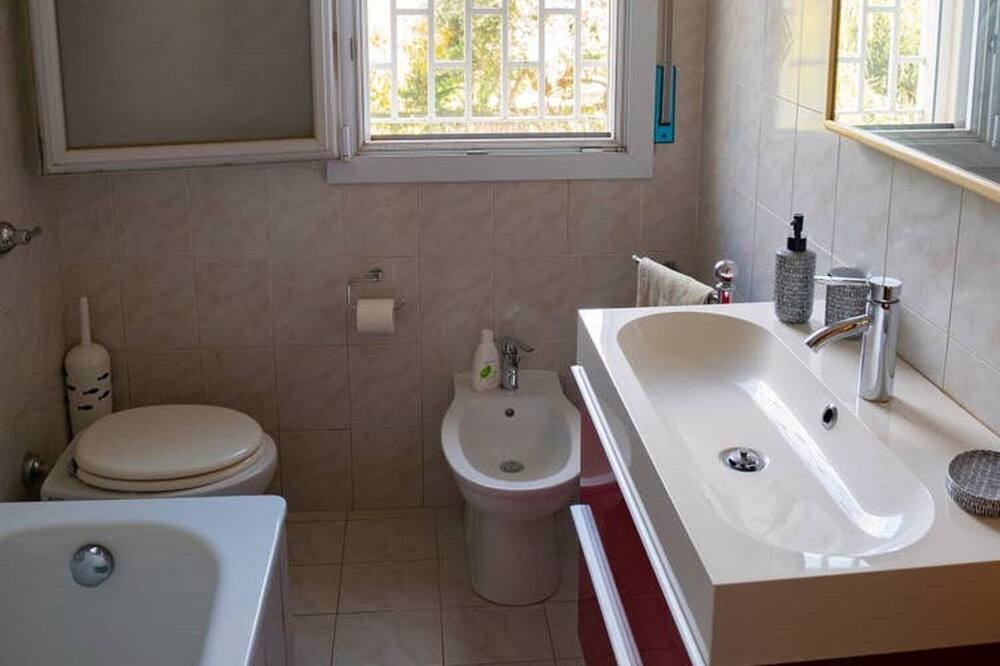 Photo of Bathroom in Villa Grazia di Carini