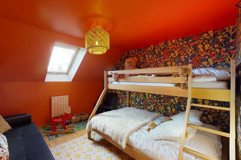 Photo of Bedroom in La Chaise-Baudouin