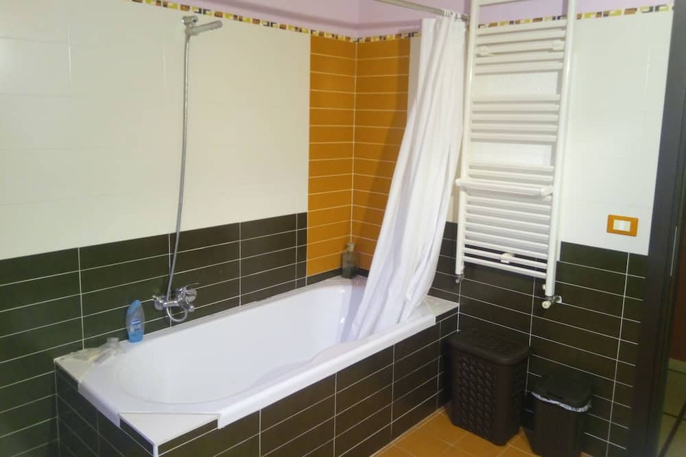 Photo of Bathroom in Marano Marchesato
