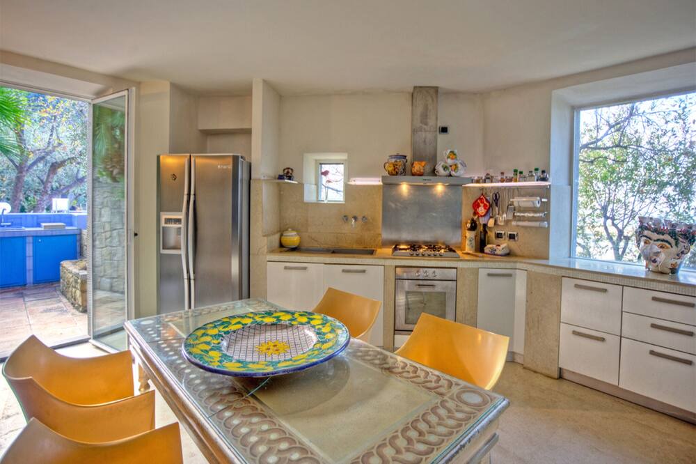 Photo of Kitchen in Capo d'Orlando