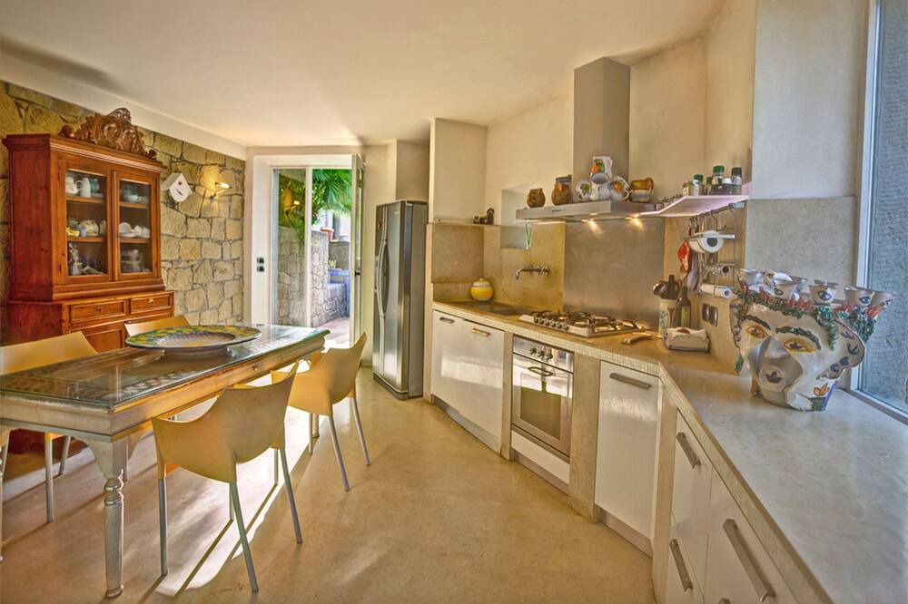 Photo of Kitchen in Capo d'Orlando